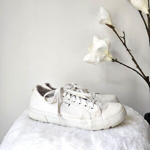 UGG Aries Trainers